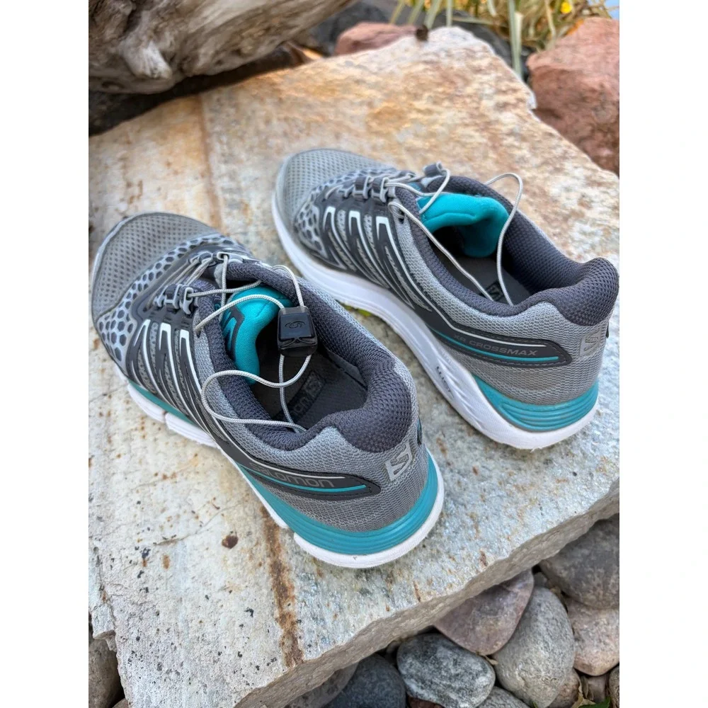 Salomon XR Crossmax Trail Running Shoes Womens 6 Grey Teal Sneakers Door / Trail